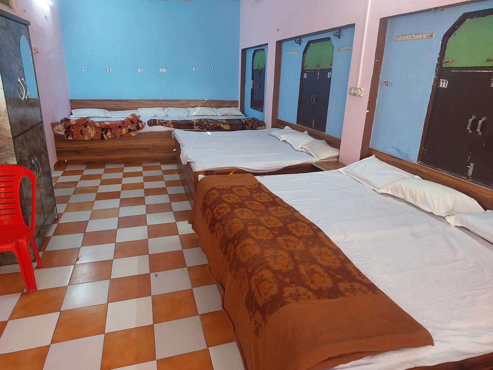 Kanti Devi Seva Sadan Mathura Luaran gambar