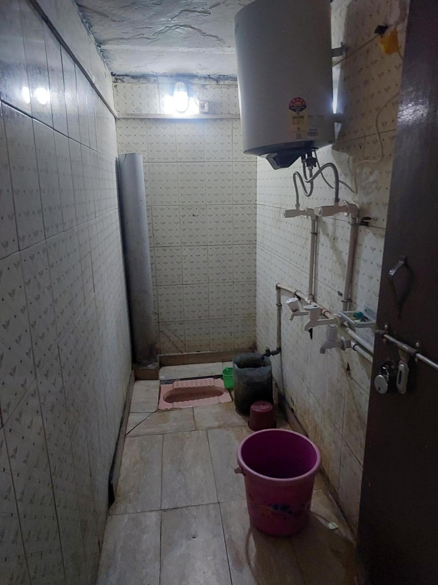 Kanti Devi Seva Sadan Mathura Luaran gambar
